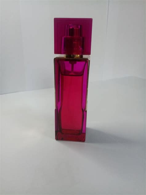 elle yves st laurent discontinued